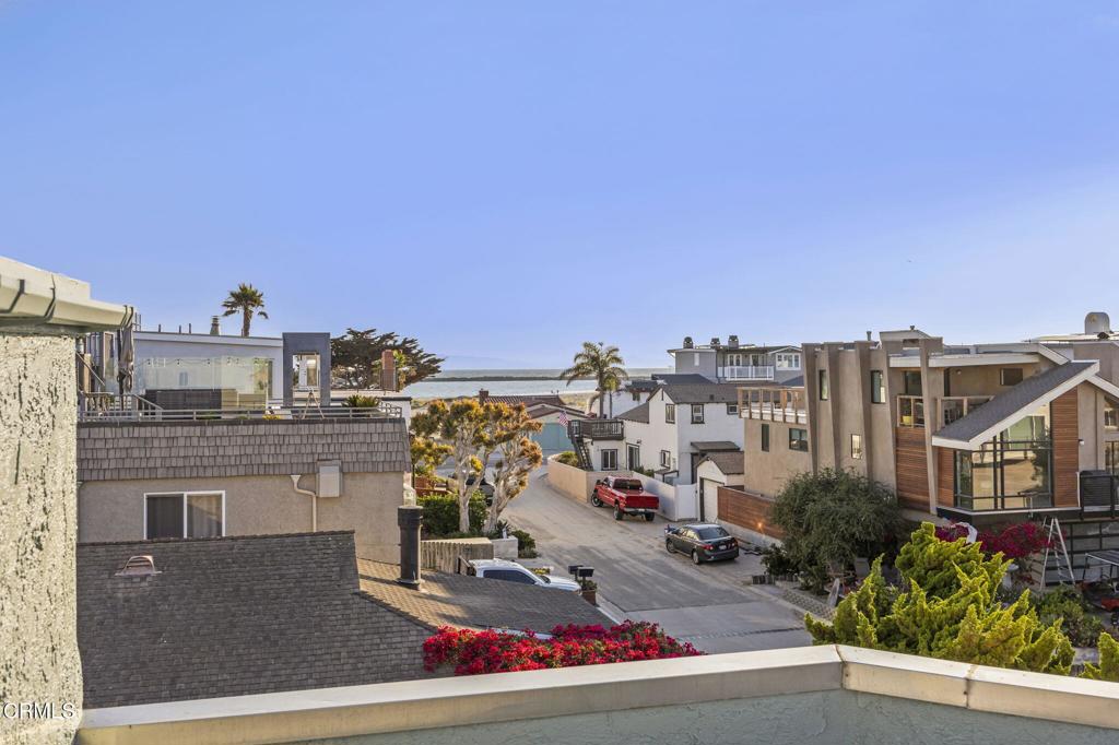 Oxnard, California, 93035, United States, ,3 BathroomsBathrooms,Residential,Active,1894775