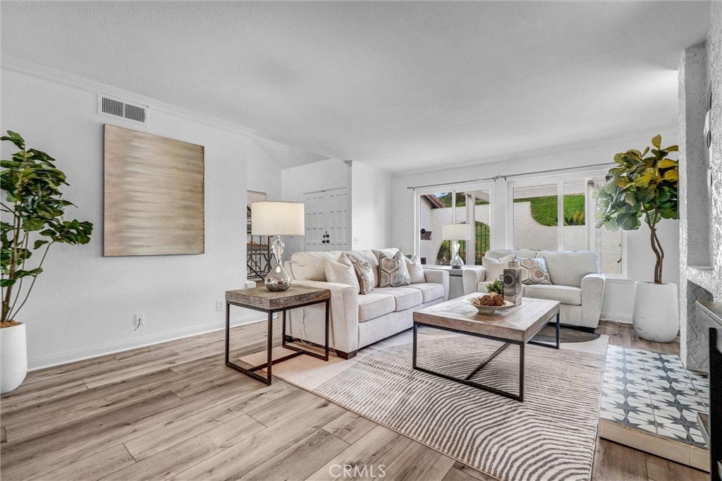 Mission Viejo, California, 92691, United States, 5 Bedrooms Bedrooms, ,3 BathroomsBathrooms,Residential,Active,1986876