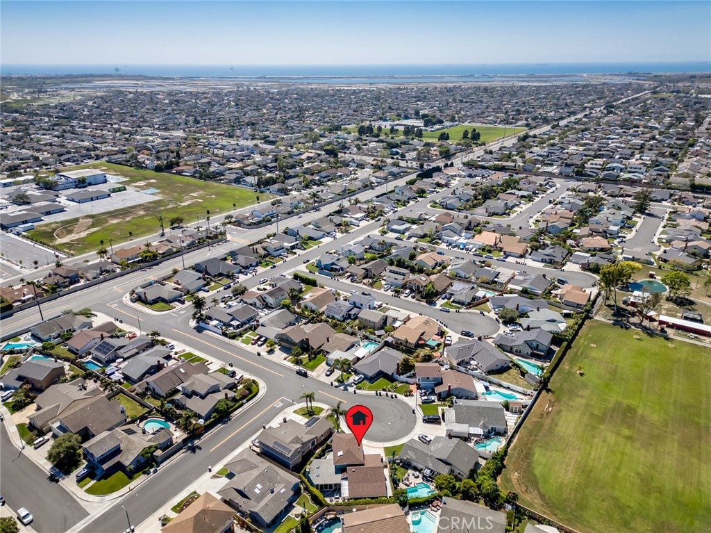 Huntington Beach, California, 92647, United States, 4 Bedrooms Bedrooms, ,3 BathroomsBathrooms,Residential,Active,2037145