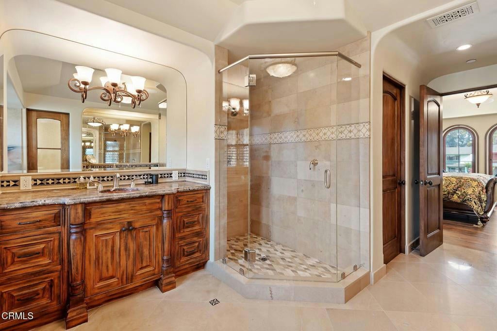 Ventura, California, 93001, United States, 3 Bedrooms Bedrooms, ,4 BathroomsBathrooms,Residential,Active,1756327