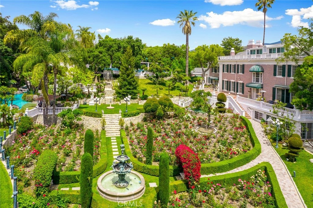 San Marino, California, 91108, United States, 6 Bedrooms Bedrooms, ,6 BathroomsBathrooms,Residential,Active,2008270