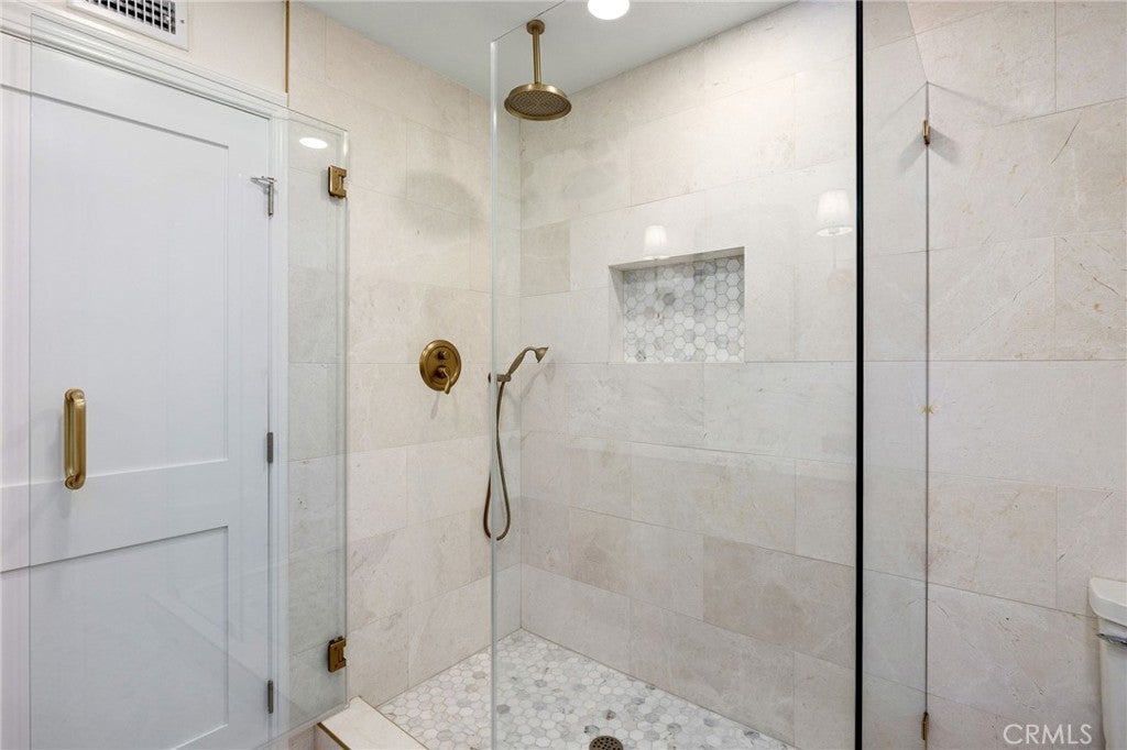 La Verne, California, 91750, United States, 4 Bedrooms Bedrooms, ,2 BathroomsBathrooms,Residential,Active,1944065