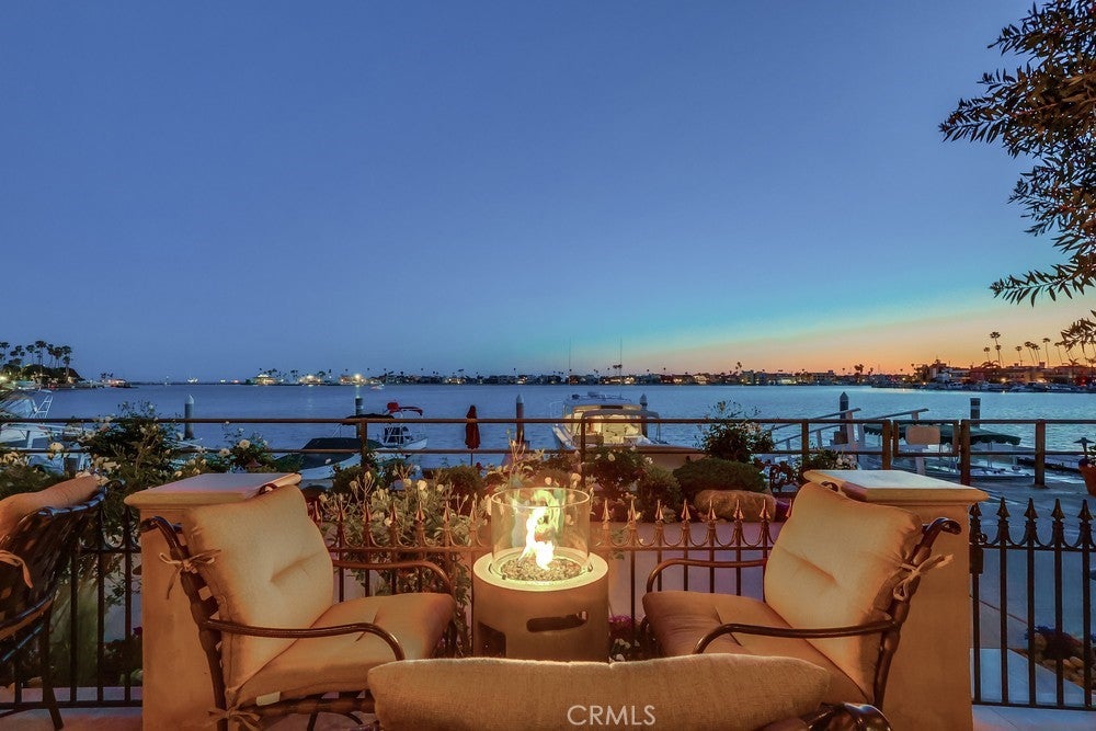 Long Beach, California, 90803, United States, 4 Bedrooms Bedrooms, ,4 BathroomsBathrooms,Residential,Active,1903219