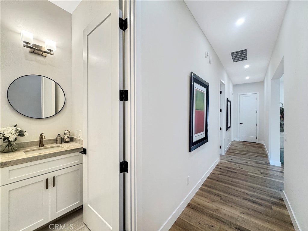 Temecula, California, 92591, United States, 3 Bedrooms Bedrooms, ,3 BathroomsBathrooms,Residential,Active,1711275