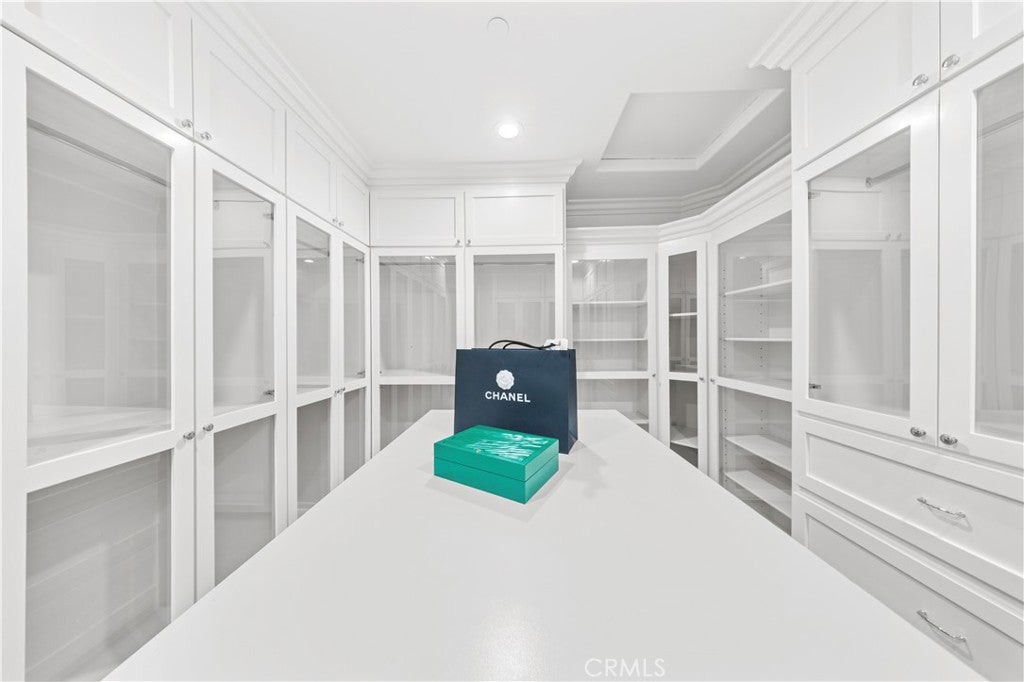 Arcadia, California, 91006, United States, 5 Bedrooms Bedrooms, ,7 BathroomsBathrooms,Residential,Active,1909900