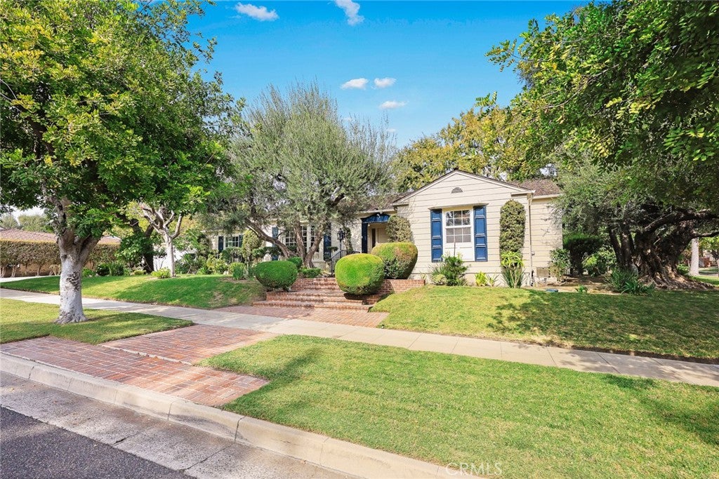 San Marino, California, 91108, United States, 4 Bedrooms Bedrooms, ,3 BathroomsBathrooms,Residential,Active,1993951