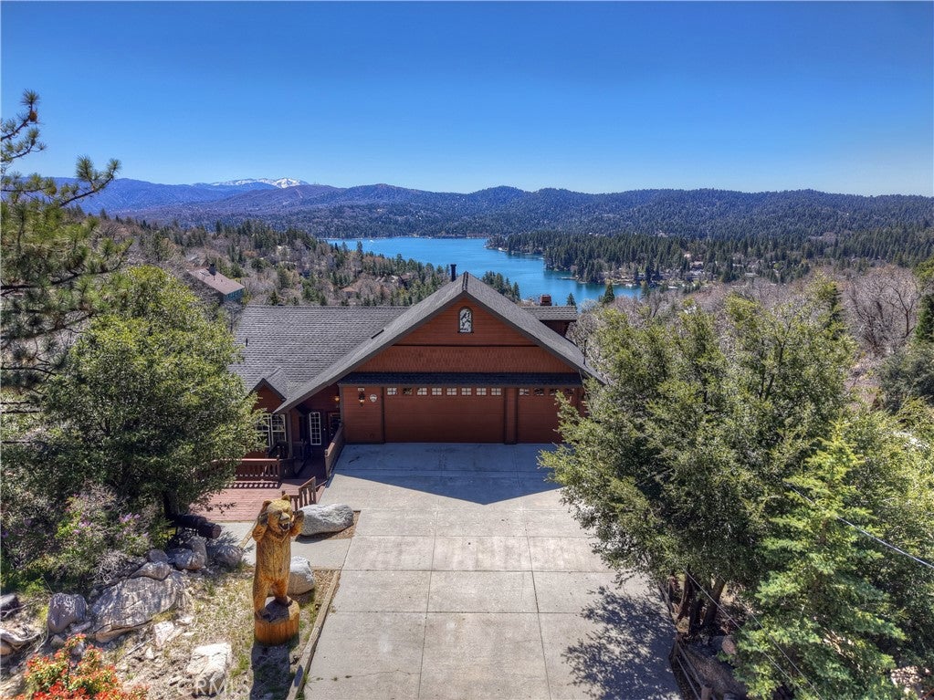 Lake Arrowhead, California, 92352, United States, ,5 BathroomsBathrooms,Residential,Active,1781875