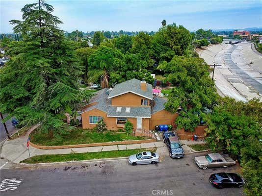 19448 KITTRIDGE ST, RESEDA, CA 91335, photo 3 of 16