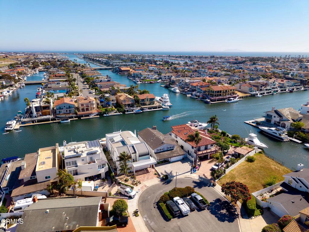 Oxnard, California, 93035, United States, ,4 BathroomsBathrooms,Residential,Active,1841320