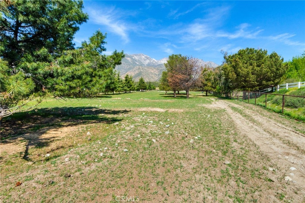 Oak Glen, California, 92399, United States, ,3 BathroomsBathrooms,Residential,Pending,1782592