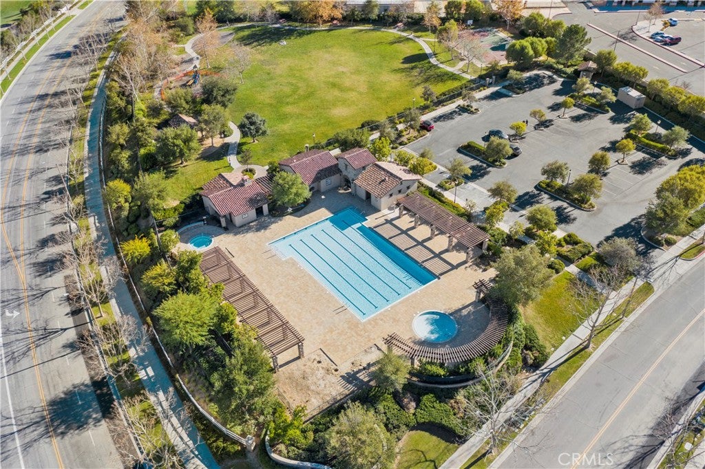 Valencia, California, 91381, United States, 5 Bedrooms Bedrooms, ,4 BathroomsBathrooms,Residential,Active,2007929