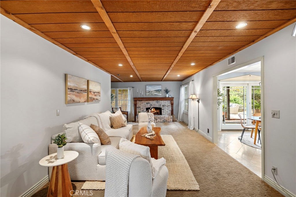 Laguna Niguel, California, 92677, United States, 4 Bedrooms Bedrooms, ,2 BathroomsBathrooms,Residential,Active,1992283