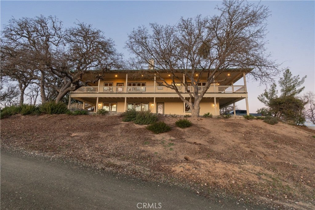 Paso Robles, California, 93446, United States, 5 Bedrooms Bedrooms, ,6 BathroomsBathrooms,Residential,Active,1821961