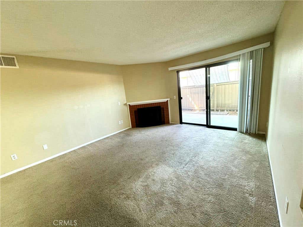 1161 PACKERS CIR UNIT 101, TUSTIN, CA 92780, photo 1 of 20