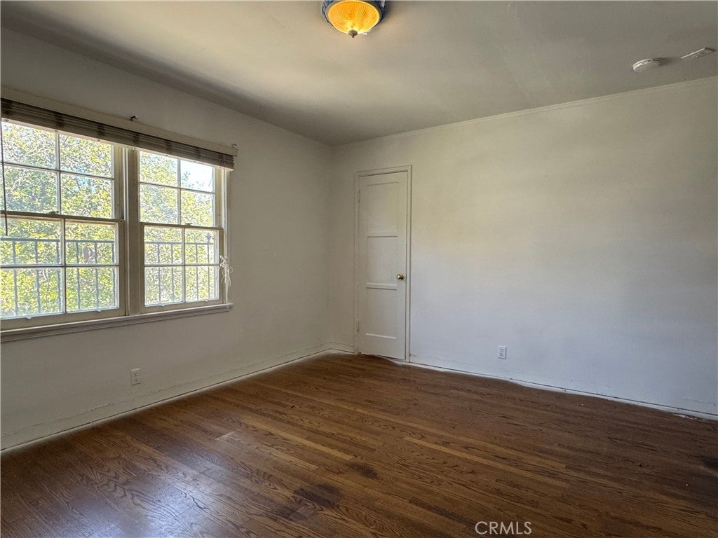 Los Angeles, California, 90036, United States, 5 Bedrooms Bedrooms, ,4 BathroomsBathrooms,Residential,Active,1952991