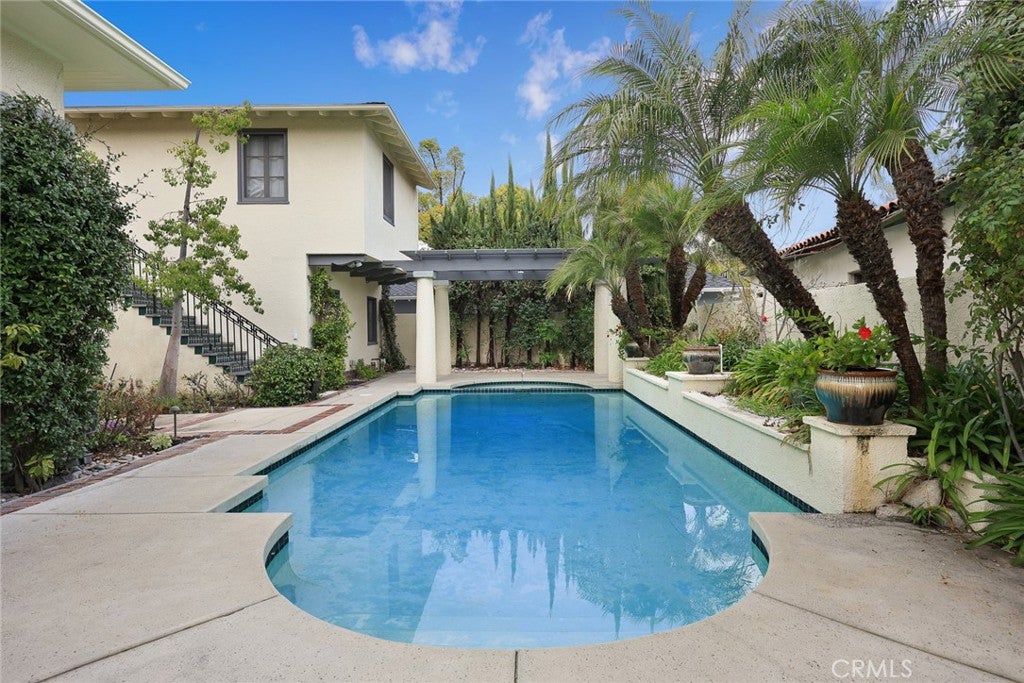 928 S El Molino Ave – image 52