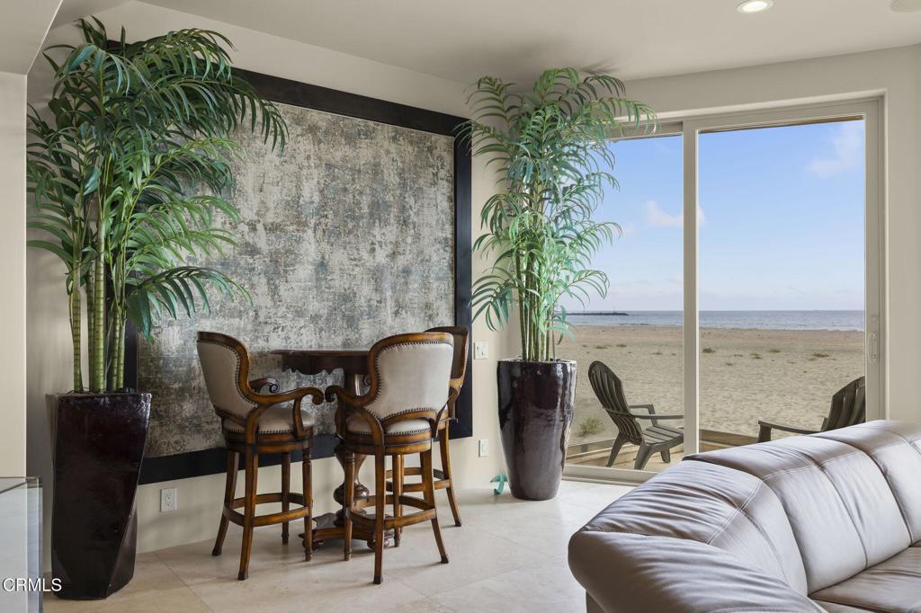 Oxnard, California, 93035, United States, 4 Bedrooms Bedrooms, ,3 BathroomsBathrooms,Residential,Active,1880193