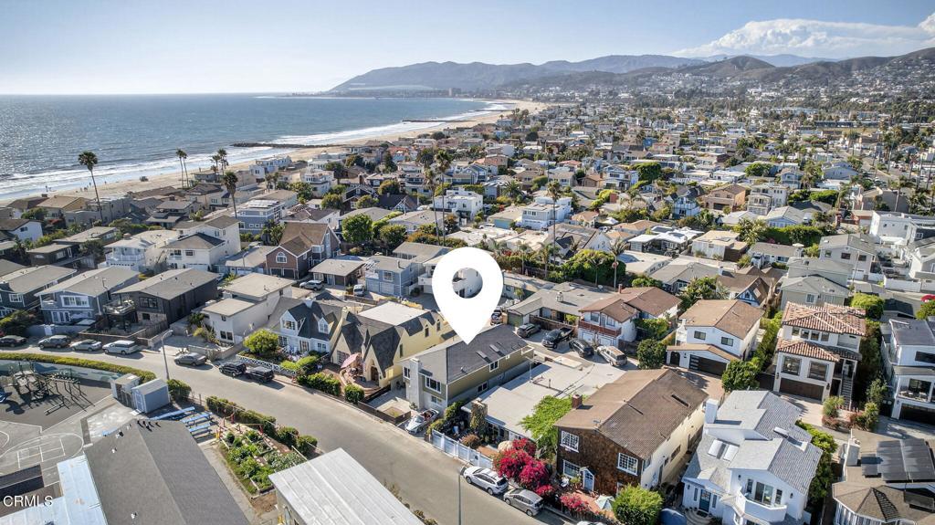 Ventura, California, 93001, United States, 4 Bedrooms Bedrooms, ,3 BathroomsBathrooms,Residential,Active,1926891