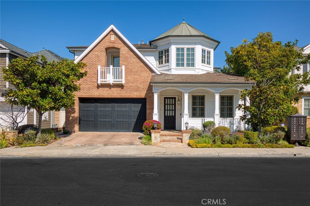 Huntington Beach, California, 92649, United States, 4 Bedrooms Bedrooms, ,4 BathroomsBathrooms,Residential,Active,1780402