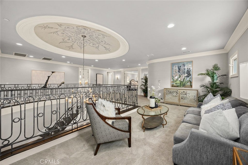 Arcadia, California, 91006, United States, 5 Bedrooms Bedrooms, ,6 BathroomsBathrooms,Residential,Active,1859344