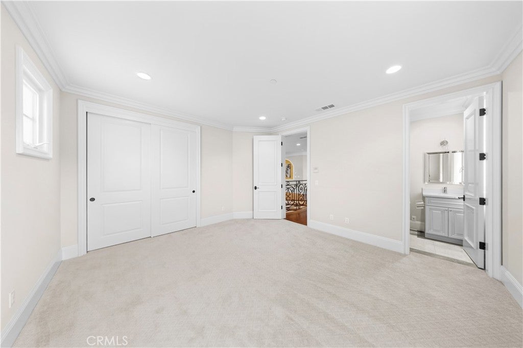 Arcadia, California, 91006, United States, 5 Bedrooms Bedrooms, ,7 BathroomsBathrooms,Residential,Active,1909900