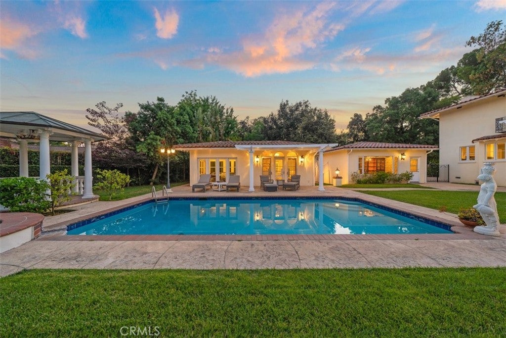 San Marino, California, 91108, United States, 5 Bedrooms Bedrooms, ,6 BathroomsBathrooms,Residential,Active,1905042