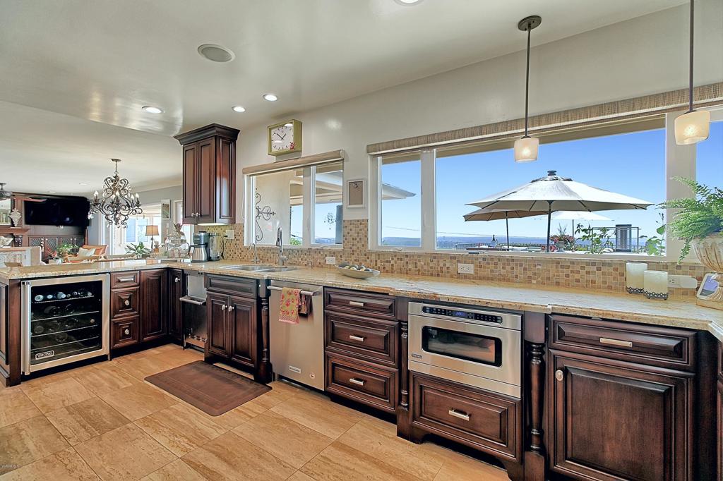 Ventura, California, 93003, United States, 4 Bedrooms Bedrooms, ,4 BathroomsBathrooms,Residential,Active,1944051
