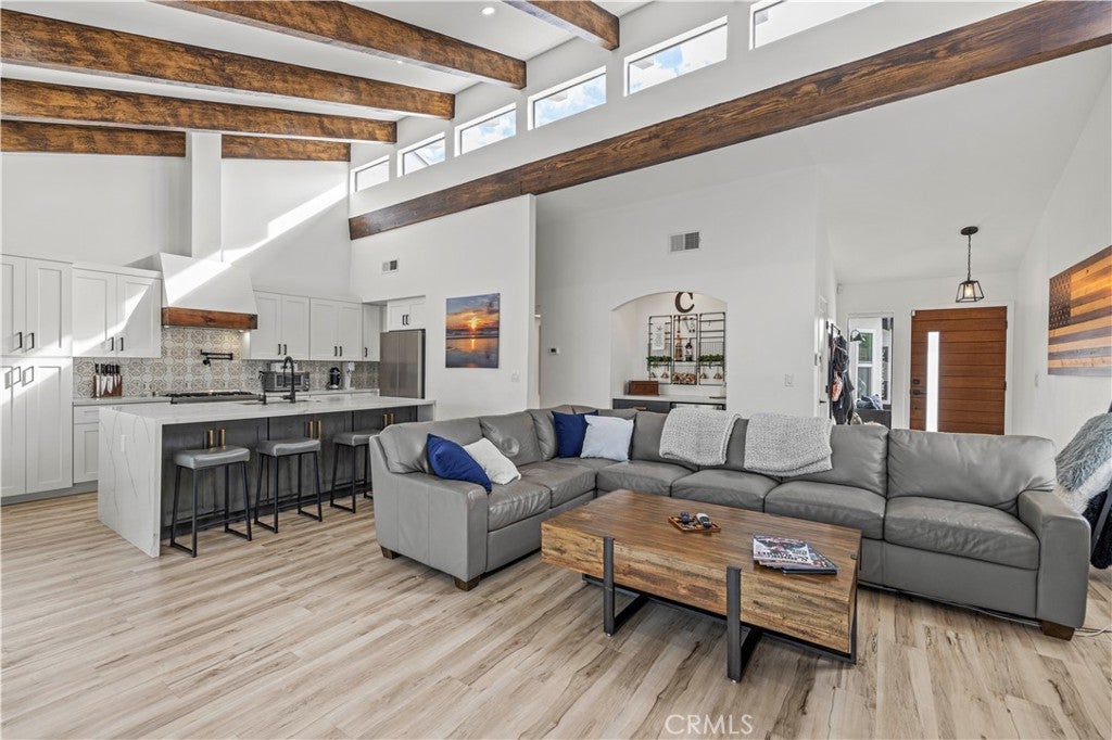 Oxnard, California, 93035, United States, 2 Bedrooms Bedrooms, ,2 BathroomsBathrooms,Residential,Active,2012806