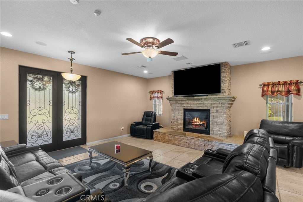 Palmdale, California, 93551, United States, ,4 BathroomsBathrooms,Residential,Active,1852745