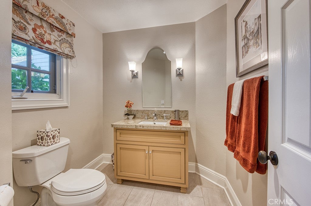 Trabuco Canyon, California, 92679, United States, 4 Bedrooms Bedrooms, ,4 BathroomsBathrooms,Residential,Active,2011208