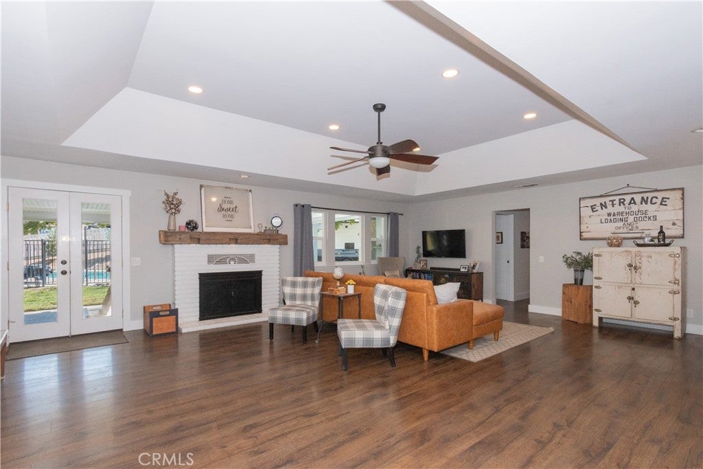 Paso Robles, California, 93446, United States, 4 Bedrooms Bedrooms, ,2 BathroomsBathrooms,Residential,Active,1929671