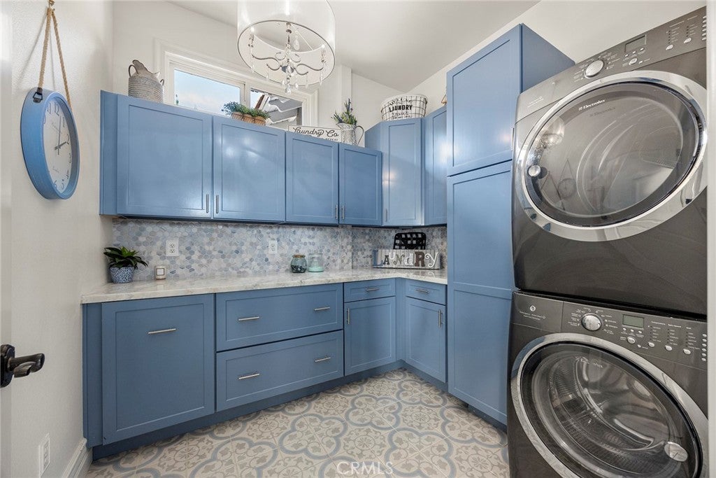 Yorba Linda, California, 92886, United States, 5 Bedrooms Bedrooms, ,3 BathroomsBathrooms,Residential,Active,2007661