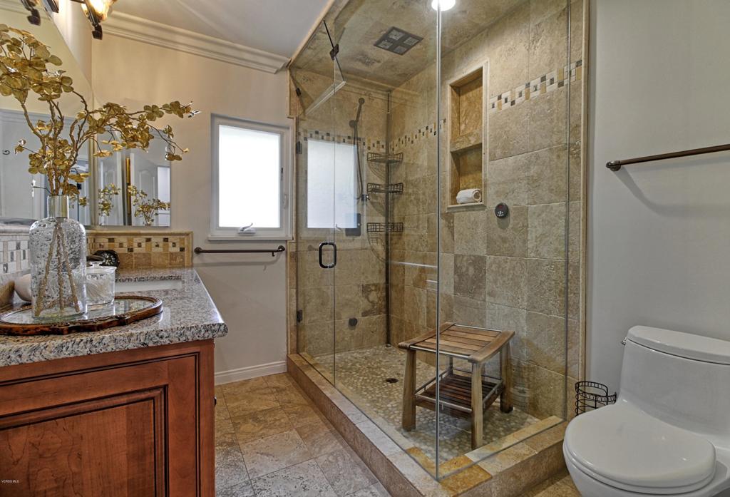 Ventura, California, 93003, United States, 4 Bedrooms Bedrooms, ,4 BathroomsBathrooms,Residential,Active,1944051