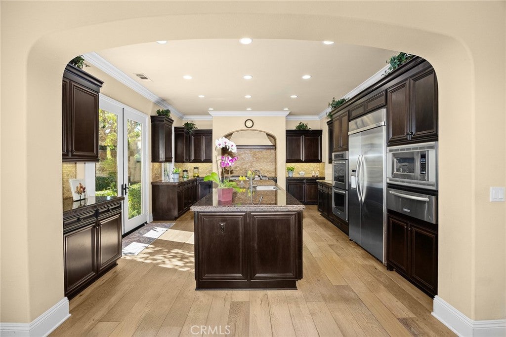 Walnut, California, 91789, United States, 4 Bedrooms Bedrooms, ,5 BathroomsBathrooms,Residential,Active,1990595