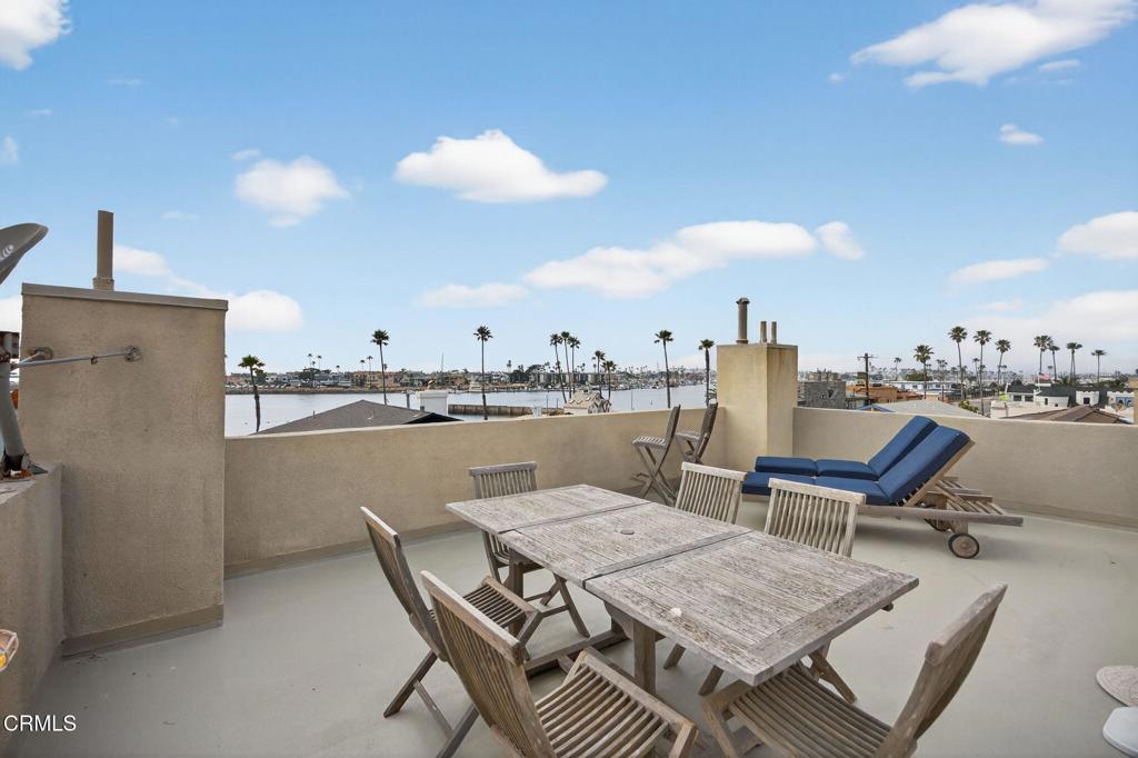 Oxnard, California, 93035, United States, 4 Bedrooms Bedrooms, ,3 BathroomsBathrooms,Residential,Active,2031789