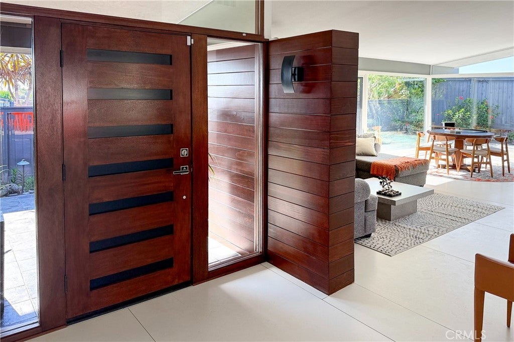 Dana Point, California, 92629, United States, 3 Bedrooms Bedrooms, ,2 BathroomsBathrooms,Residential,Active,1973342