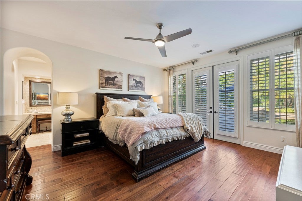 Valencia, California, 91381, United States, 5 Bedrooms Bedrooms, ,4 BathroomsBathrooms,Residential,Active,2007929