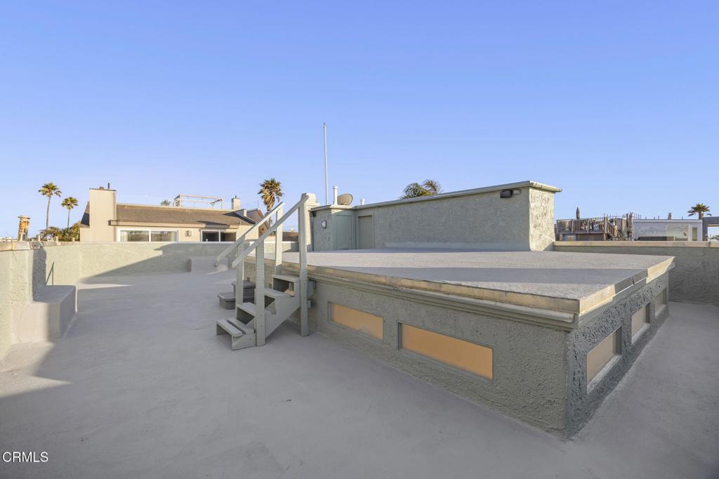 Oxnard, California, 93035, United States, ,3 BathroomsBathrooms,Residential,Active,1894775