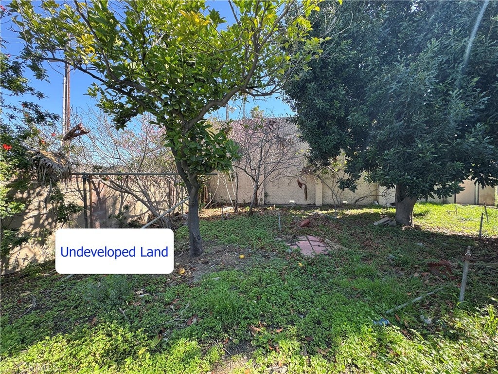 Huntington Beach, California, 92647, United States, ,5 BathroomsBathrooms,Residential,Active,1867911