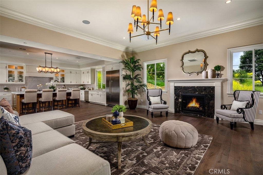Diamond Bar, California, 91765, United States, 6 Bedrooms Bedrooms, ,7 BathroomsBathrooms,Residential,Active,1898223