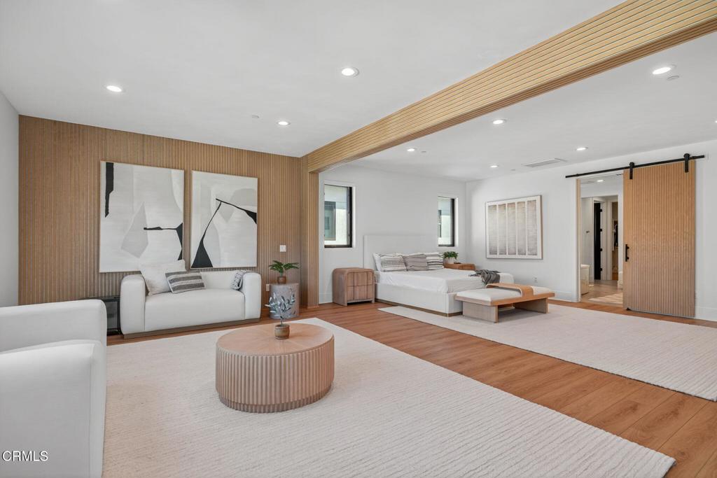 Porter Ranch, California, 91326, United States, 5 Bedrooms Bedrooms, ,6 BathroomsBathrooms,Residential,Active,1965808