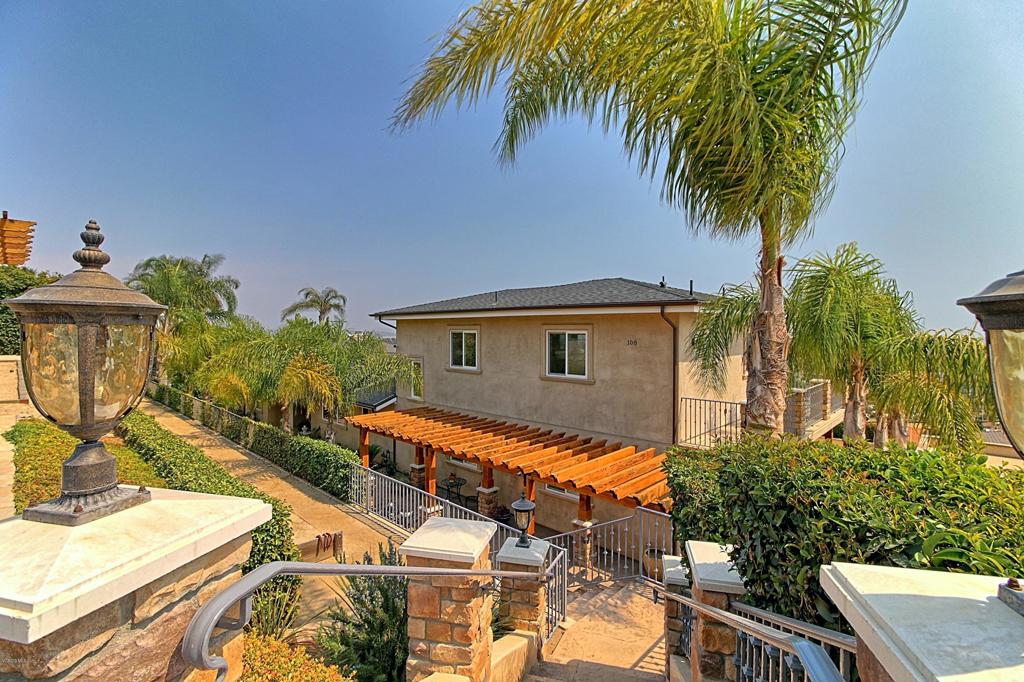 Ventura, California, 93003, United States, 4 Bedrooms Bedrooms, ,4 BathroomsBathrooms,Residential,Active,1944051