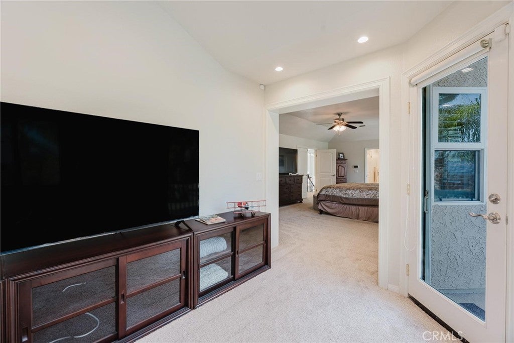 Santa Clarita, California, 91350, United States, 6 Bedrooms Bedrooms, ,5 BathroomsBathrooms,Residential,Active,2006901