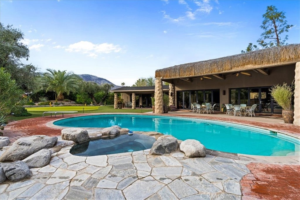 Palm Desert, California, 92260, United States, 3 Bedrooms Bedrooms, ,4 BathroomsBathrooms,Residential,Active,2008008