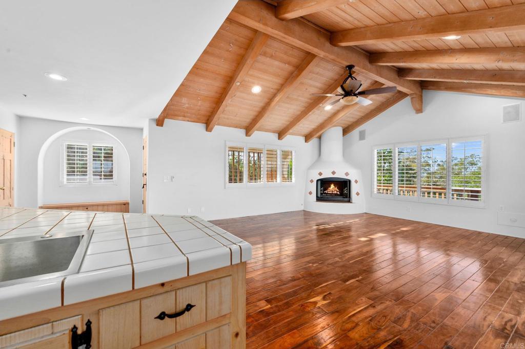 Escondido, California, 92026, United States, 3 Bedrooms Bedrooms, ,2 BathroomsBathrooms,Residential,Active,1972147