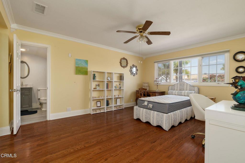 Oxnard, California, 93035, United States, ,4 BathroomsBathrooms,Residential,Active,1841320