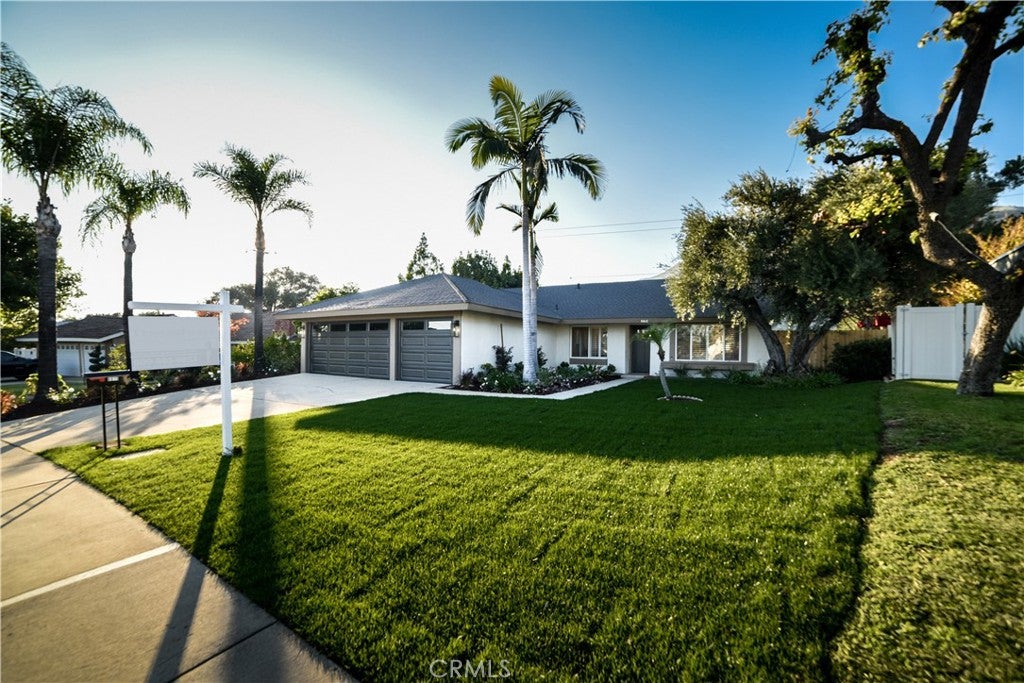 La Verne, California, 91750, United States, 3 Bedrooms Bedrooms, ,2 BathroomsBathrooms,Residential,Active,1998586