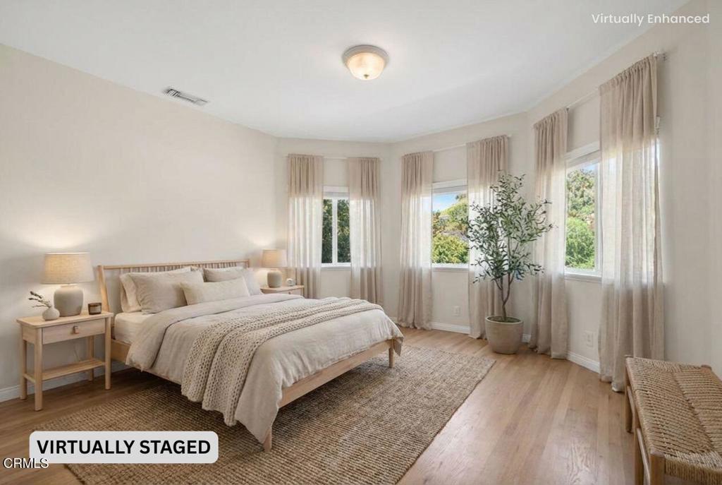 Camarillo, California, 93010, United States, 4 Bedrooms Bedrooms, ,3 BathroomsBathrooms,Residential,Active,2027321