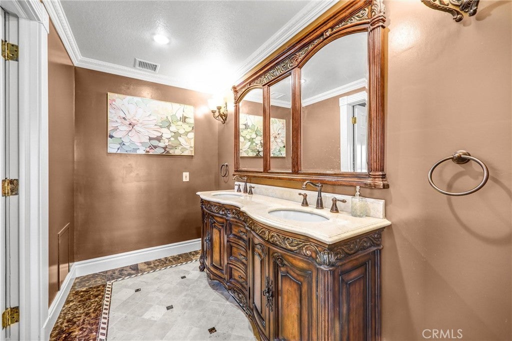 Arcadia, California, 91006, United States, 8 Bedrooms Bedrooms, ,10 BathroomsBathrooms,Residential,Active,1922498