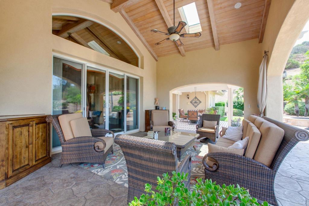 Bonsall, California, 92003, United States, 4 Bedrooms Bedrooms, ,4 BathroomsBathrooms,Residential,Active,1892629